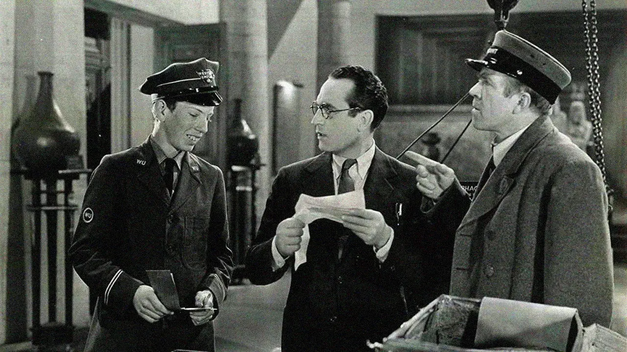 فیلم مواظب باش پروفسور (Professor Beware 1938)