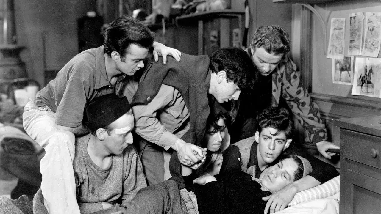 فیلم آشپزخانه جهنم (Hell's Kitchen 1939)