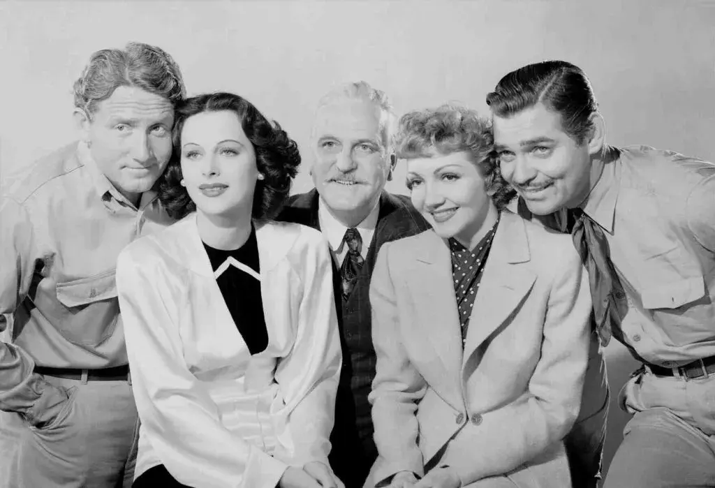 فیلم شهر نفتی (Boom Town 1940)