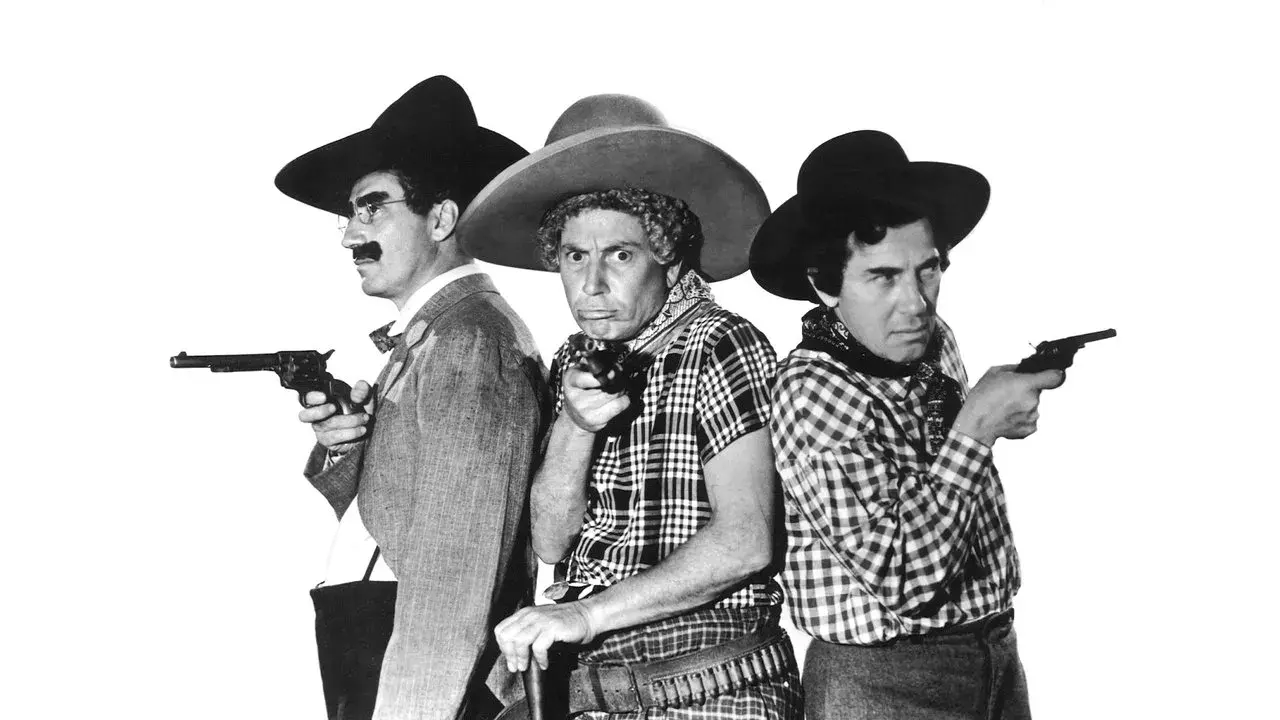 فیلم برو غرب (Go West 1940)