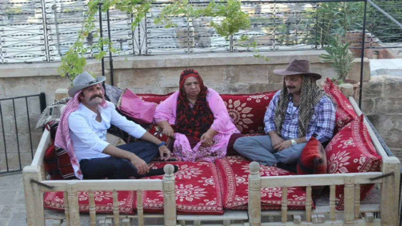 فیلم ترکی زندگی با تو زیباست (Hayat Sana Güzel 2014)