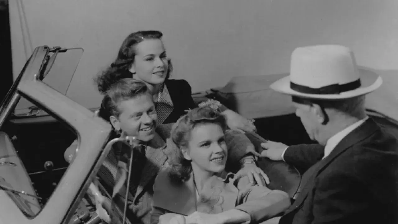 فیلم زندگی اندی هاردی آغاز می‌شود (Life Begins for Andy Hardy 1941)