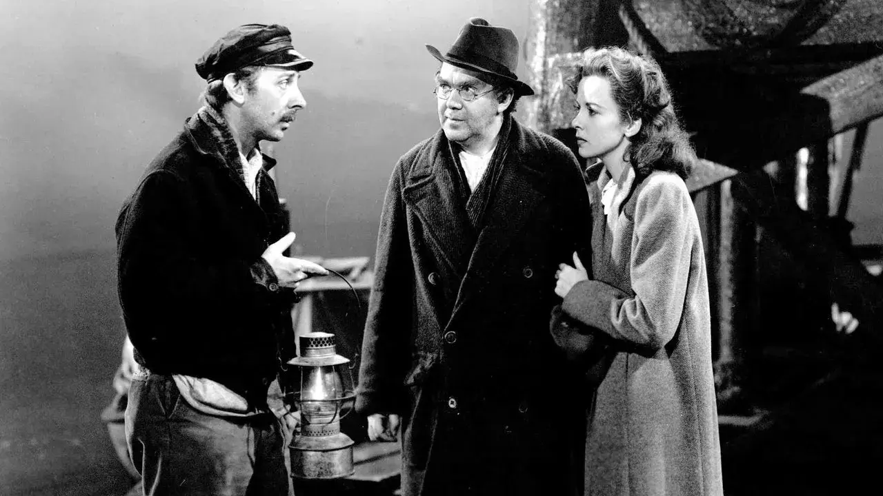 فیلم از دل مه (Out of the Fog 1941)