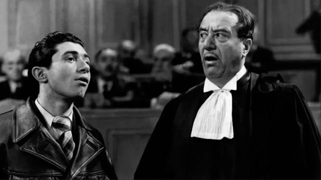 فیلم غریبه ها در خانه (Strangers in the House 1942)