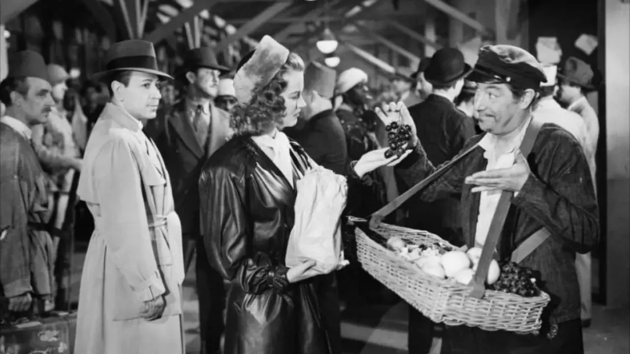 فیلم زمینه خطر (Background to Danger 1943)