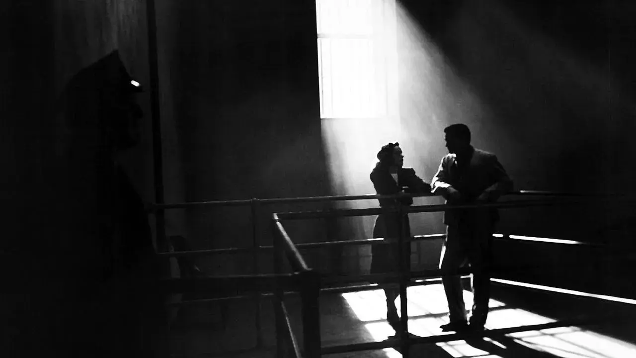 فیلم بانوی شبح (Phantom Lady 1944)