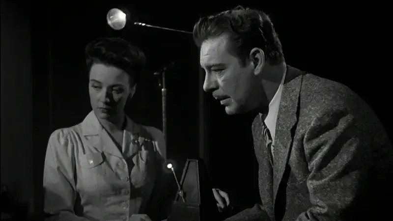 فیلم دکتر مرگ را صدا بزن (Calling Dr. Death 1943)