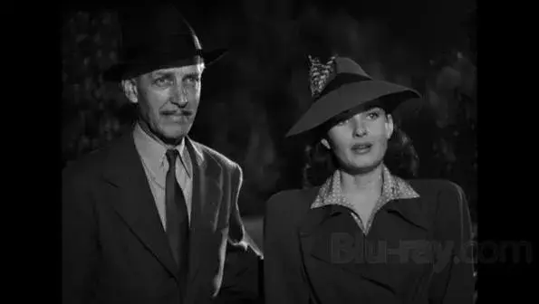 فیلم اسیر جنگل (The Jungle Captive 1945)