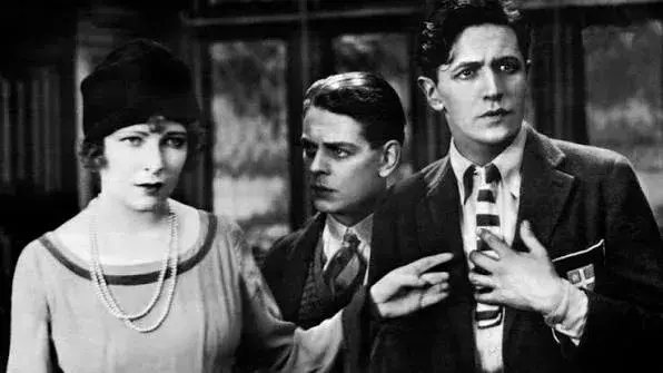 فیلم انحطاط (Downhill 1927)