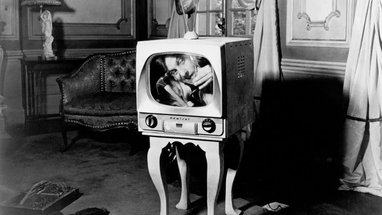 فیلم تونکی (The Twonky 1953)