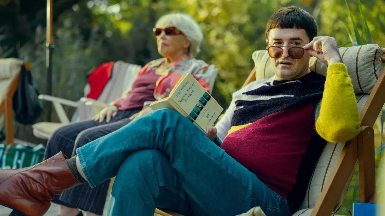 فیلم با مدیر برنامه ام تماس بگیر (Call My Agent! The Movie 2026)