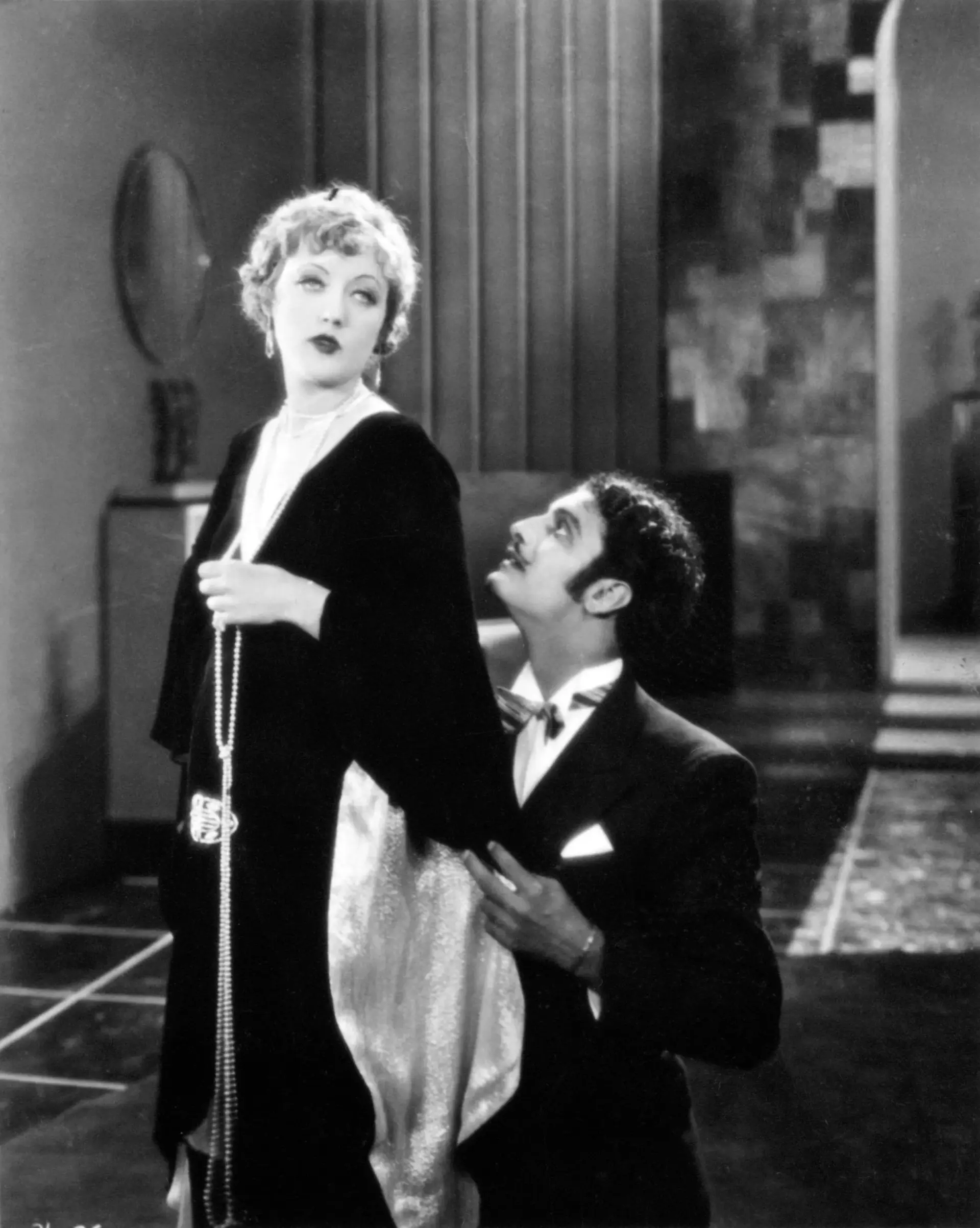 فیلم نمایش مردم (Show People 1928)
