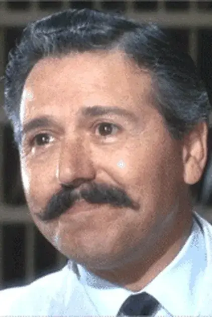 پاول میکال