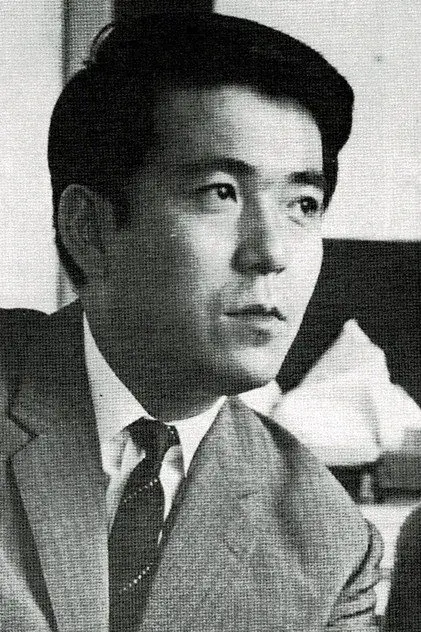 شینسوکه میکیموتو