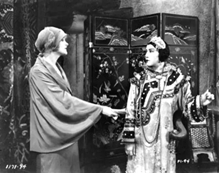 فیلم نامه (The Letter 1929)