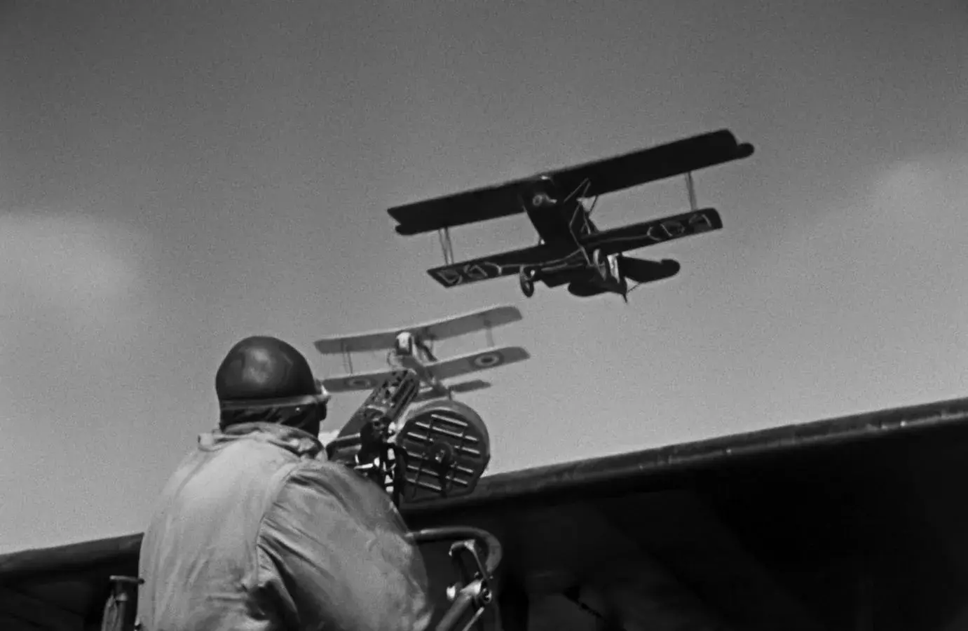 فیلم فرشته های جهنم (Hell's Angels 1930)