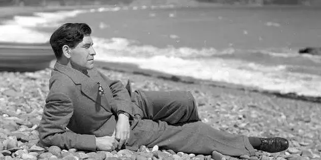 فیلم ساحلی دیگر (Another Shore 1948)