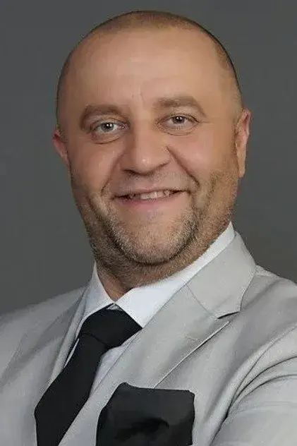 اهور کرتوهولوف