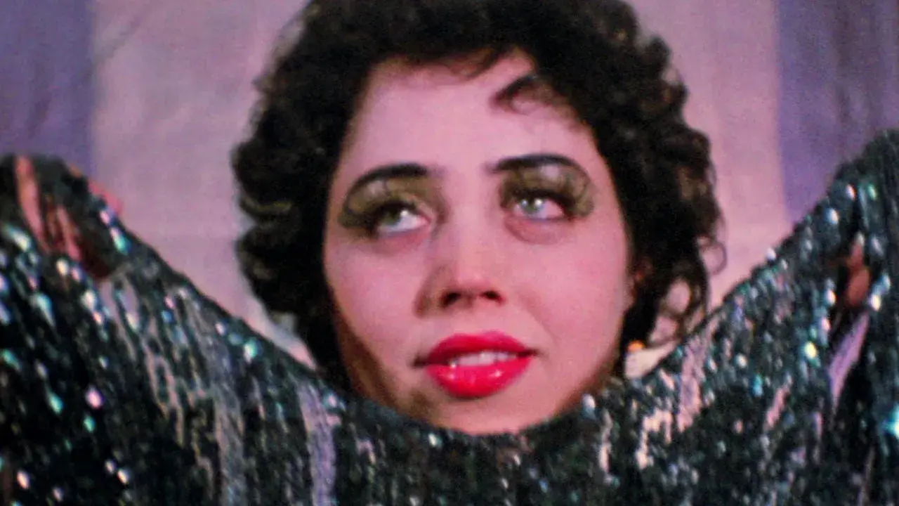 فیلم لحظه کک (Puce Moment 1949)