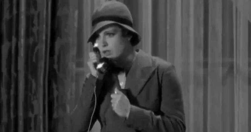 فیلم زنی میان دو فرد (The Woman Between 1931)
