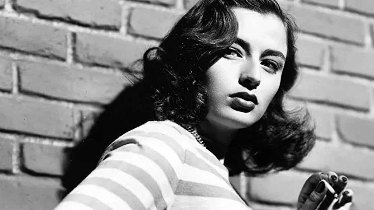 فیلم تبعید شده (Deported 1950)
