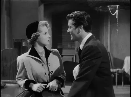 فیلم من یک دزد مغازه بودم (I Was a Shoplifter 1950)
