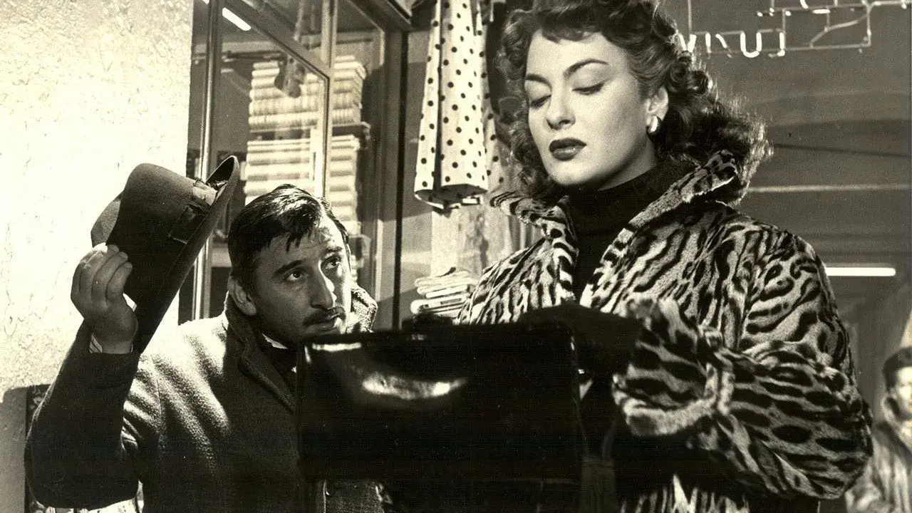 فیلم شنل (The Overcoat 1952)