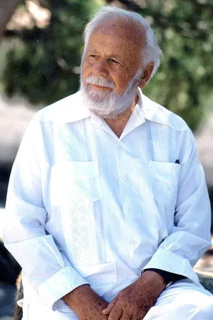 دنیس کلمب دو دانان