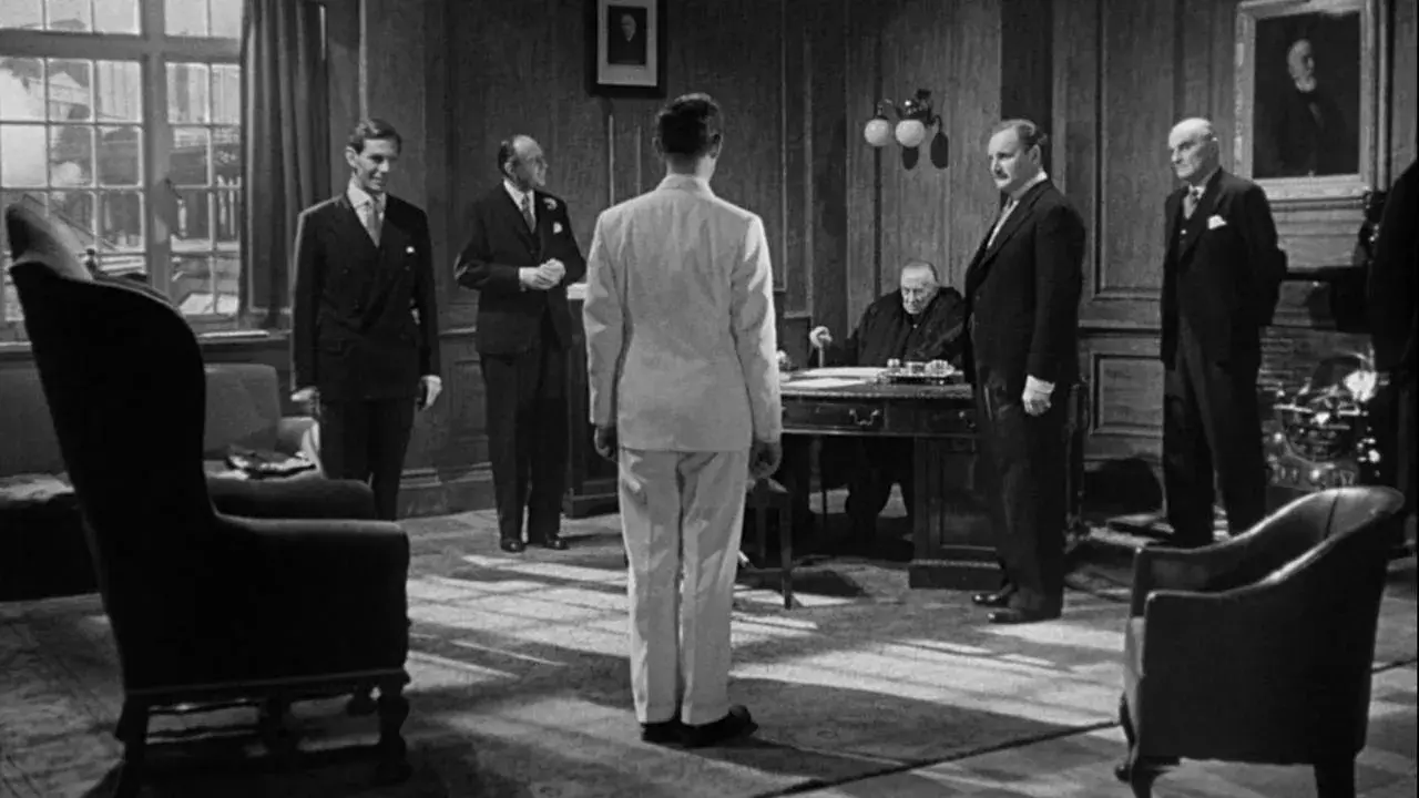 فیلم مردی با لباس سفید (The Man in the White Suit 1951)