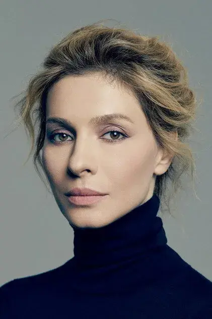 النا پودکامینسکایا
