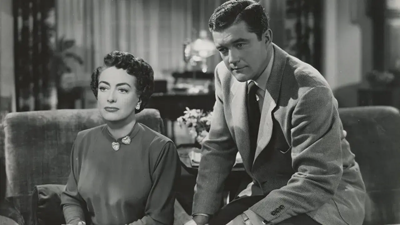 فیلم این زن خطرناک است (This Woman Is Dangerous 1952)