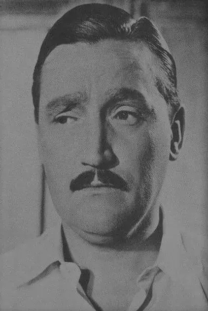 رافائل بانکولس