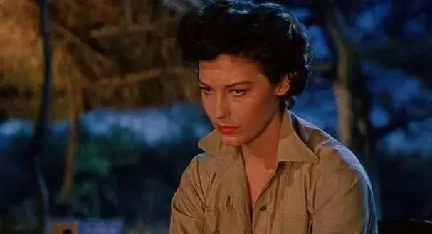 فیلم برف های کلیمانجارو (The Snows of Kilimanjaro 1952)