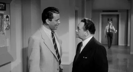 فیلم تار عنکبوت شیشه‌ای  (The Glass Web 1953)
