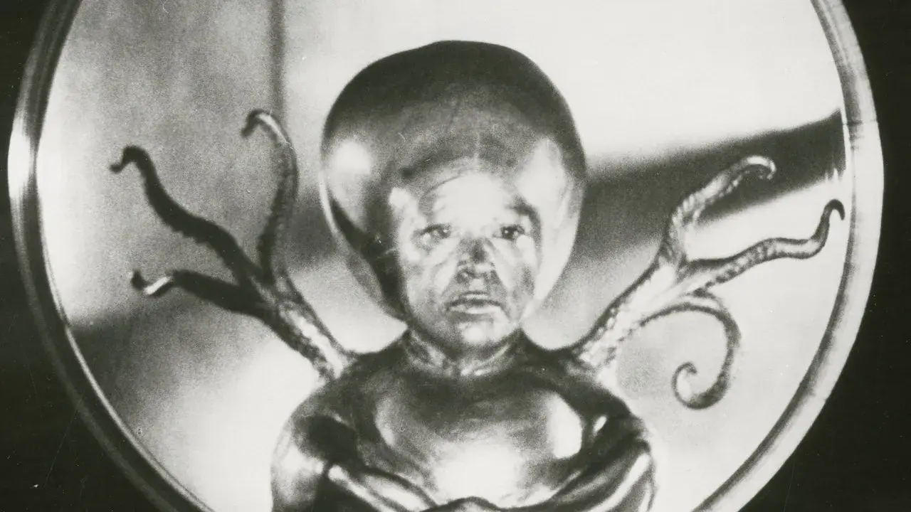 فیلم مهاجمان از مریخ (Invaders from Mars 1953)
