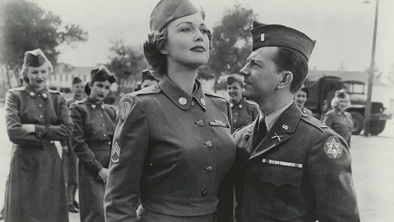 فیلم فرانسیس به نیروهای ارتش زنان می‌پیوندد (Francis Joins the WACS 1954)