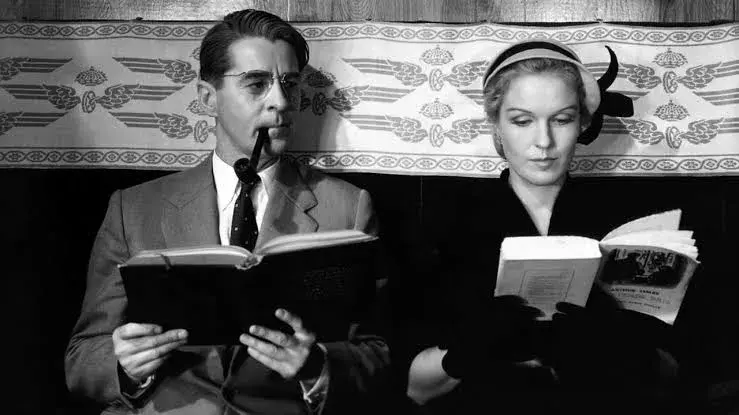 فیلم سوئدی درس عشق (A Lesson in Love 1954)