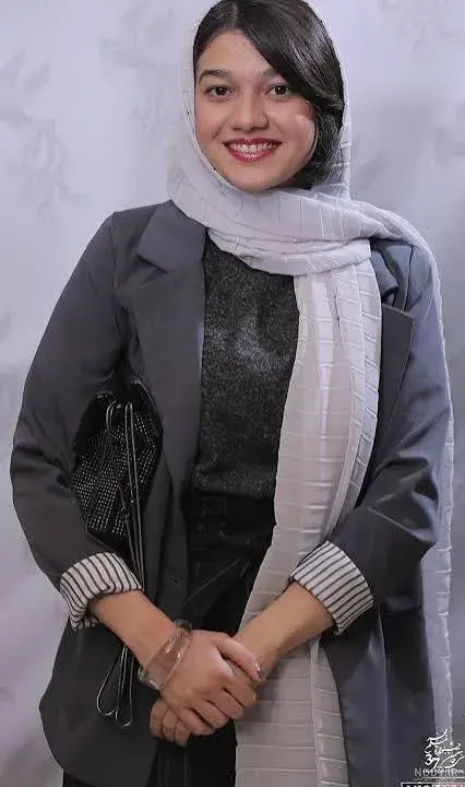 صدف احمدی