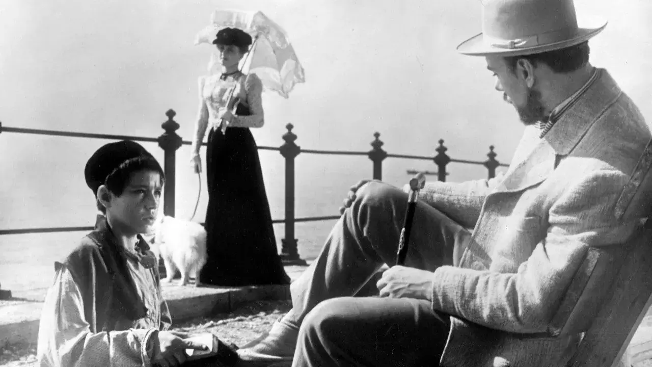 فیلم بانو با سگ ملوس (Lady with the Dog 1960)