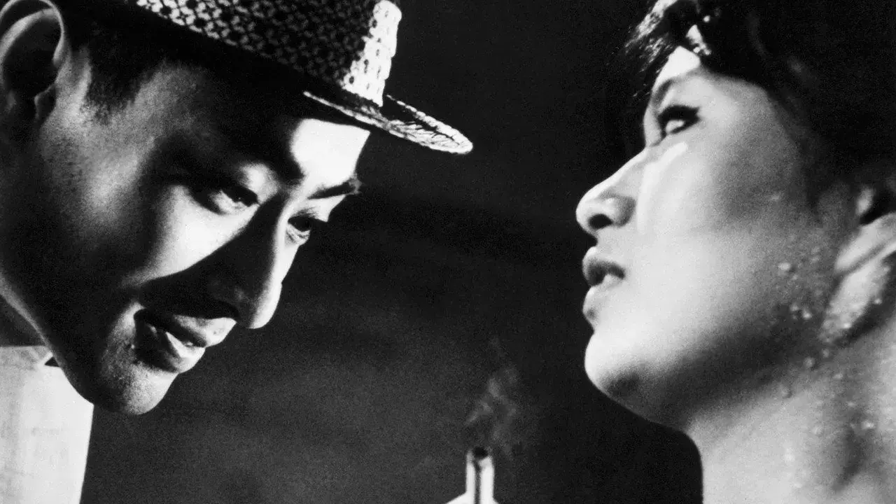 فیلم ژاپنی دفن خورشید (The Sun's Burial 1960)