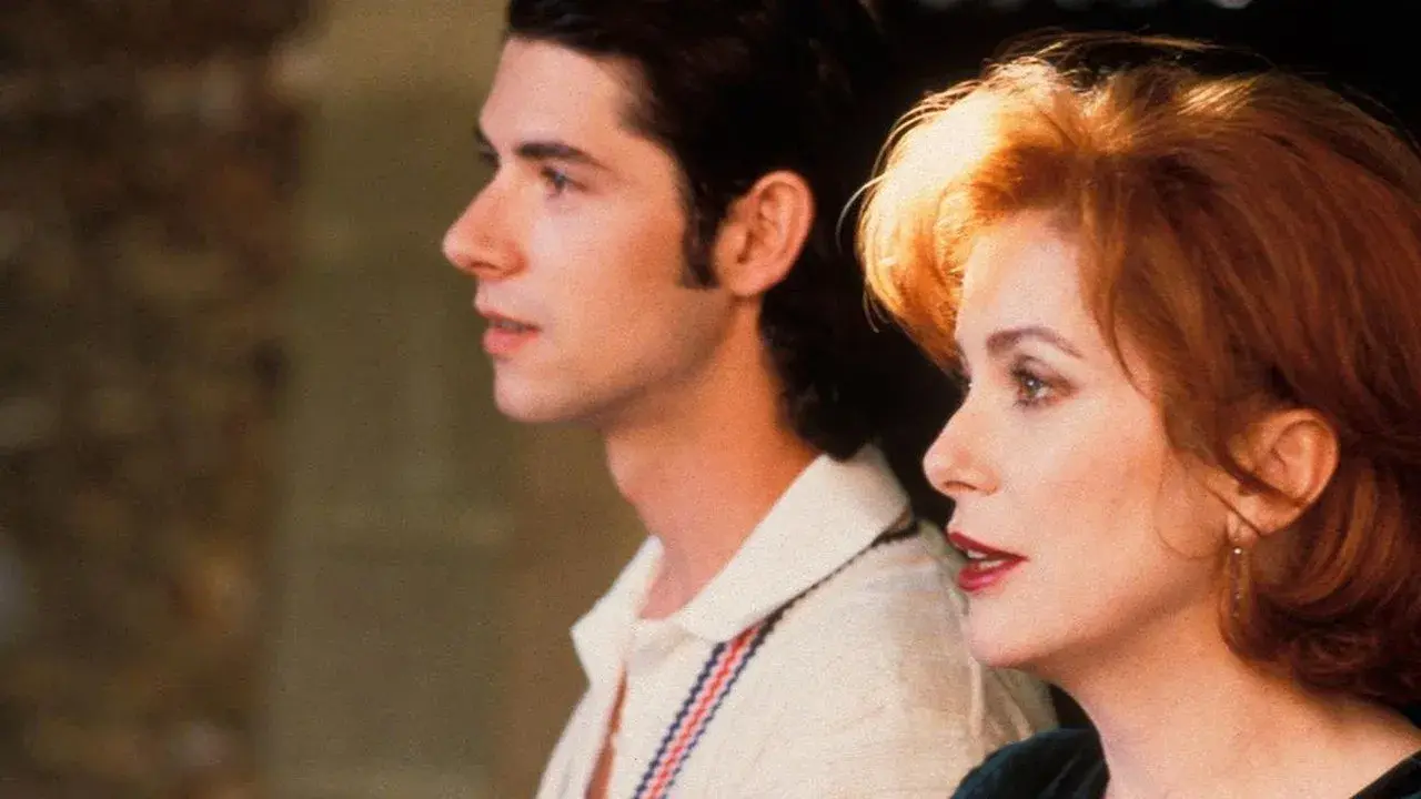 فیلم تبارشناسی یک جنایت (Genealogies of a Crime 1997)