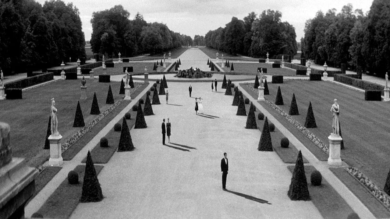 فیلم سال گذشته در مارین باد (Last Year at Marienbad 1961)
