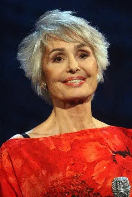 دلیا لاوی