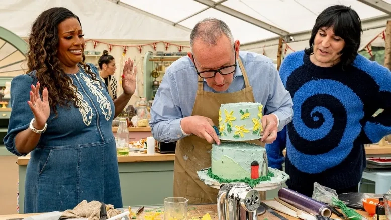 تریلر نمایش بزرگ نانوایی بریتانیا | The Great British Bake Off 2010