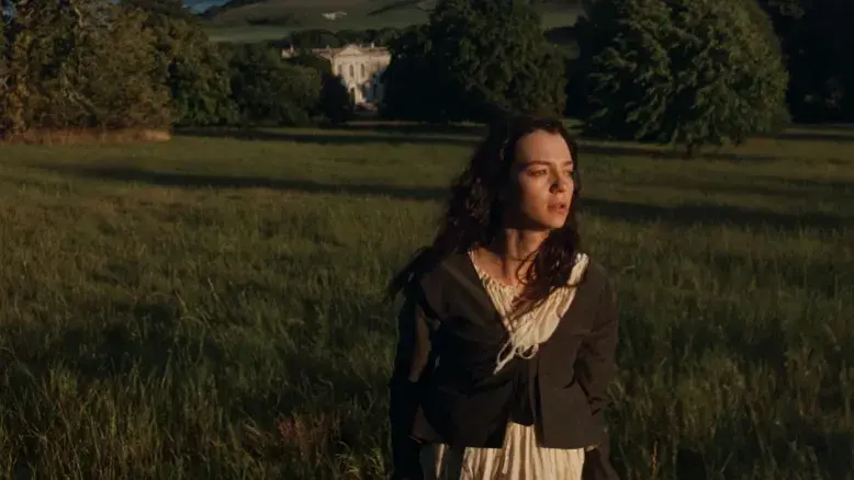 نقد و بررسی فیلم Sense and Sensibility؛ نگاهی تازه به شاهکار جین آستن