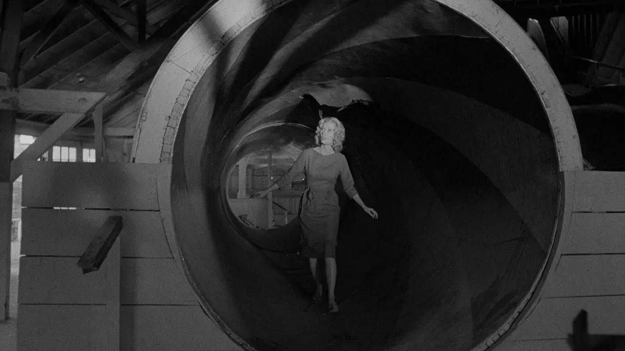 فیلم کارناوال ارواح (Carnival of Souls 1962)
