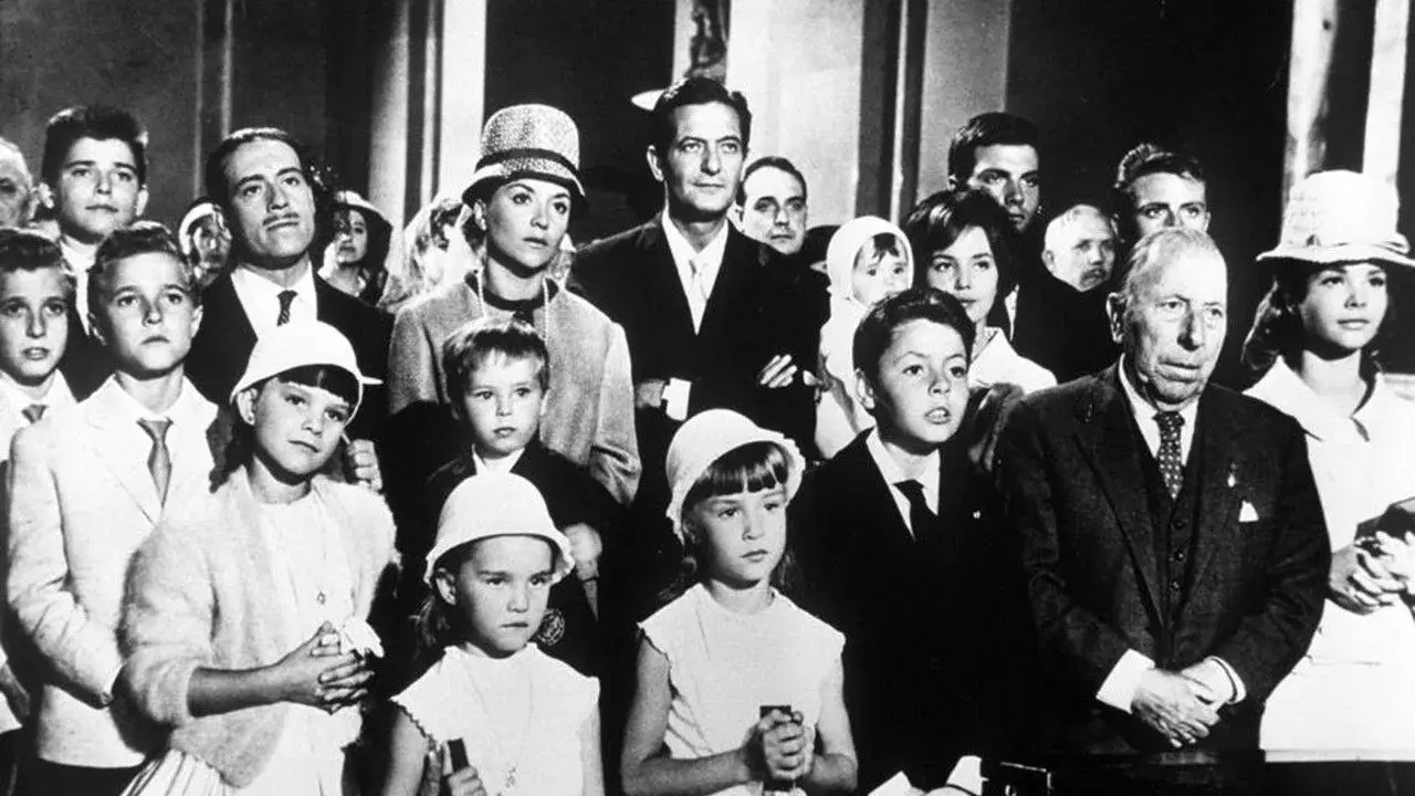 فیلم خانواده بزرگ (The Big Family 1962)