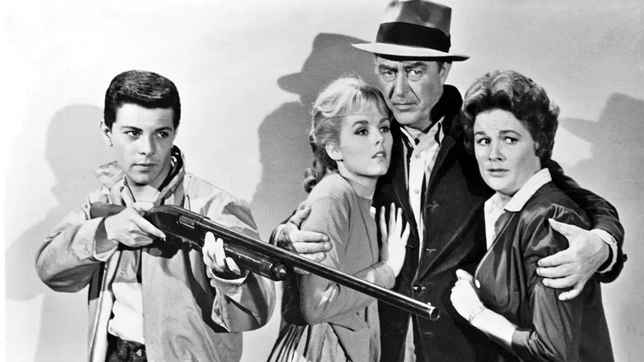 فیلم وحشت در سال صفر! (Panic in Year Zero! 1962)