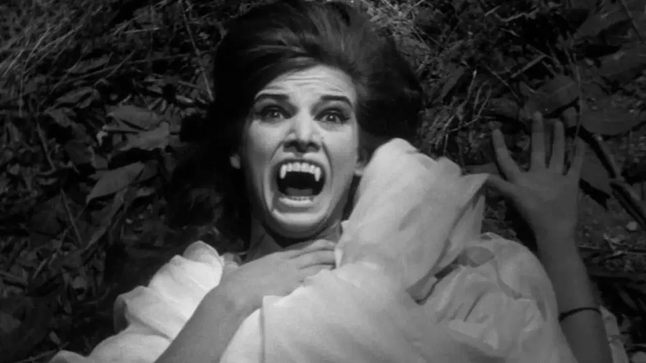 فیلم نفرین غول های خونین (Curse of the Blood Ghouls 1962)