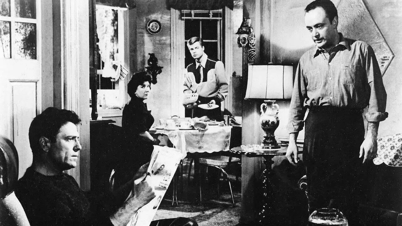 فیلم چشم اندازی از پل (A View from the Bridge 1962)